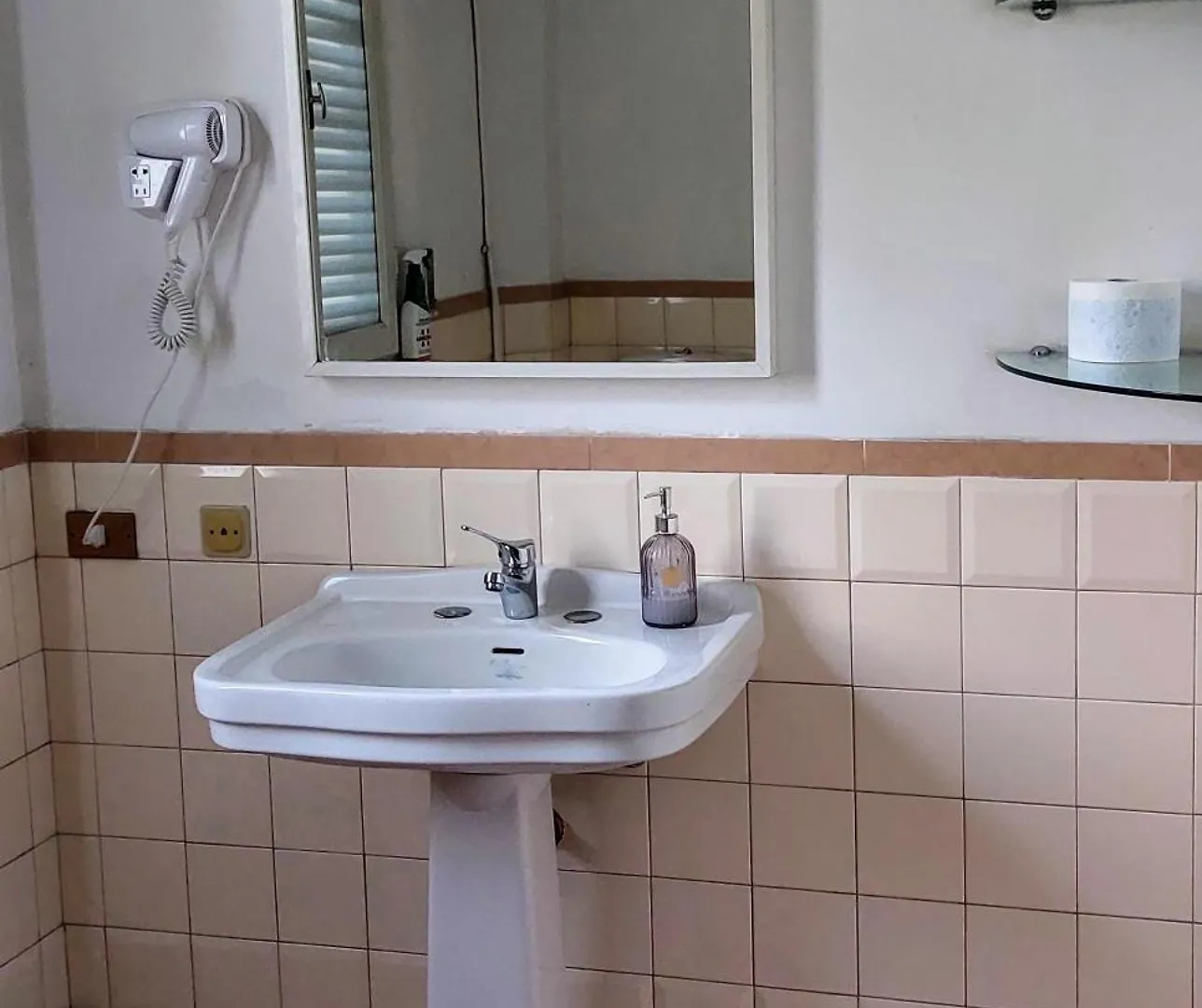 Honeyoshun Bed and Breakfast Ρίμινι